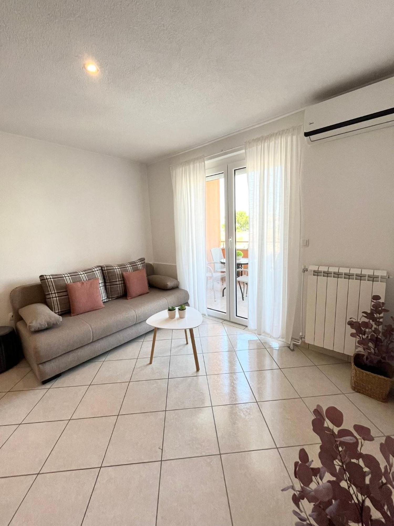 Apartments Contessa Novigrad Istria 外观 照片