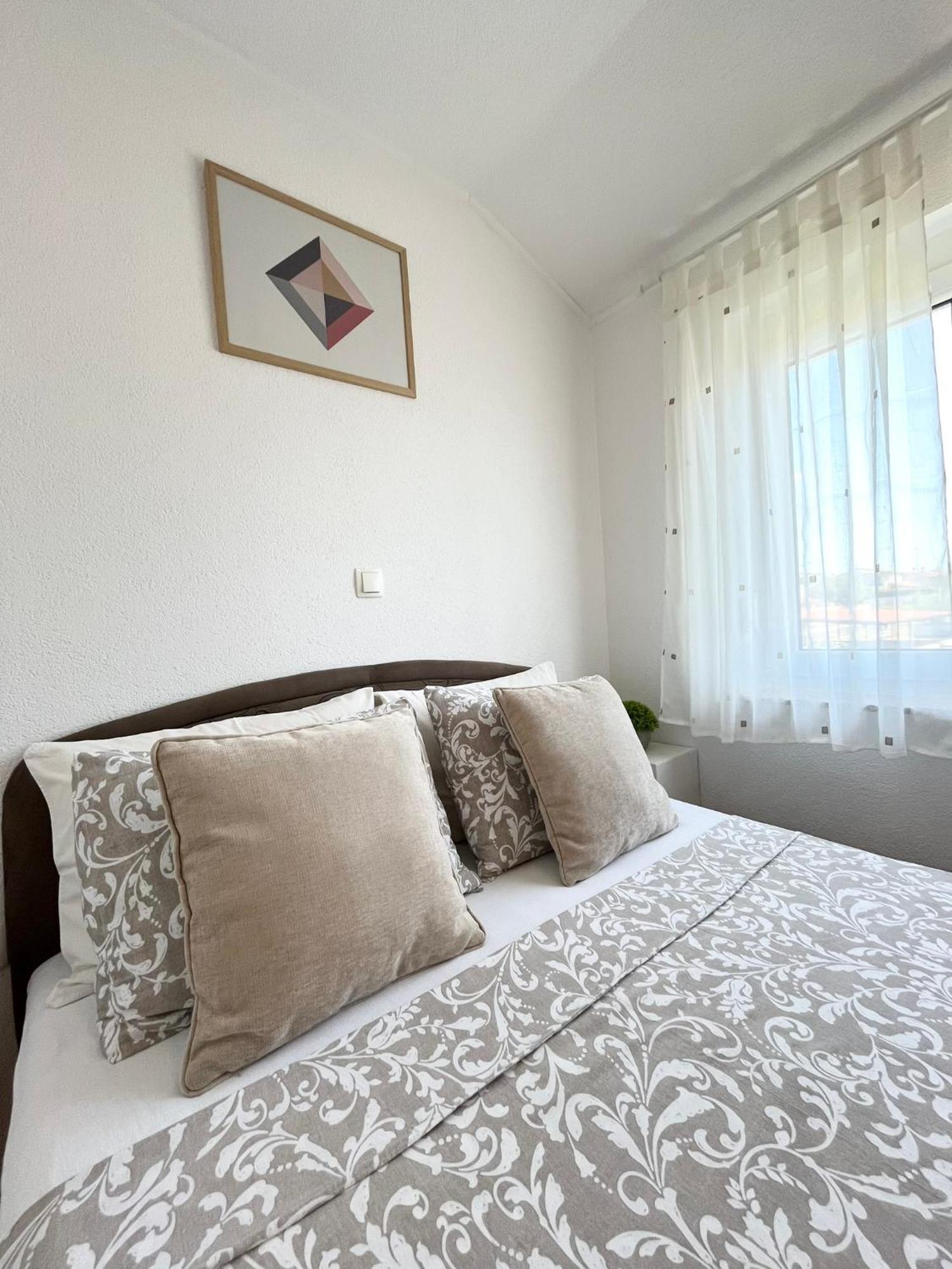 Apartments Contessa Novigrad Istria 外观 照片