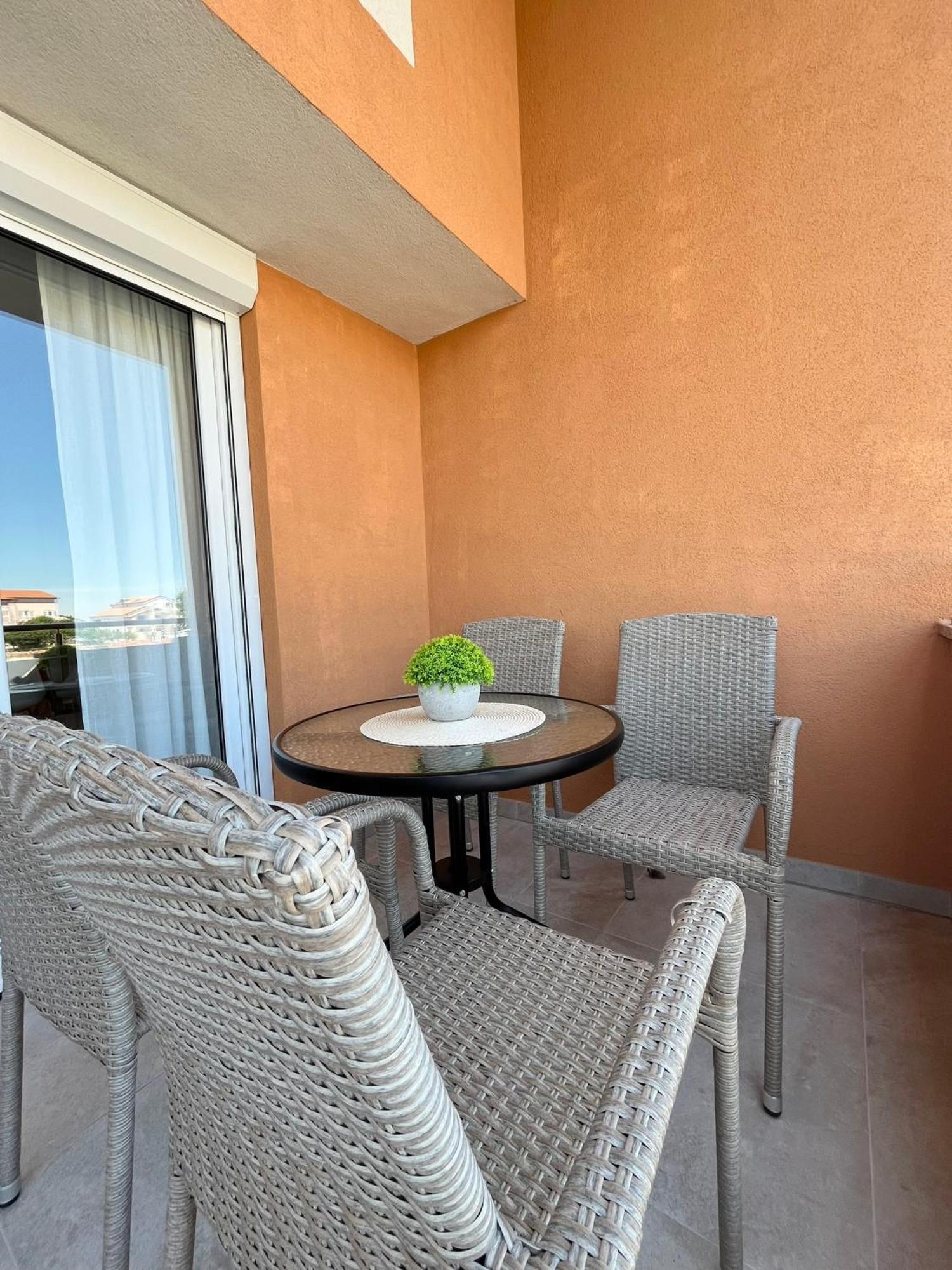 Apartments Contessa Novigrad Istria 外观 照片