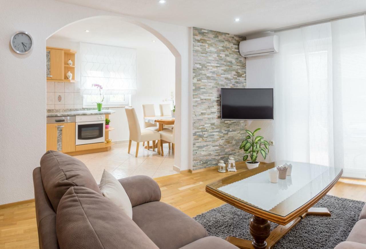 Apartments Contessa Novigrad Istria 外观 照片
