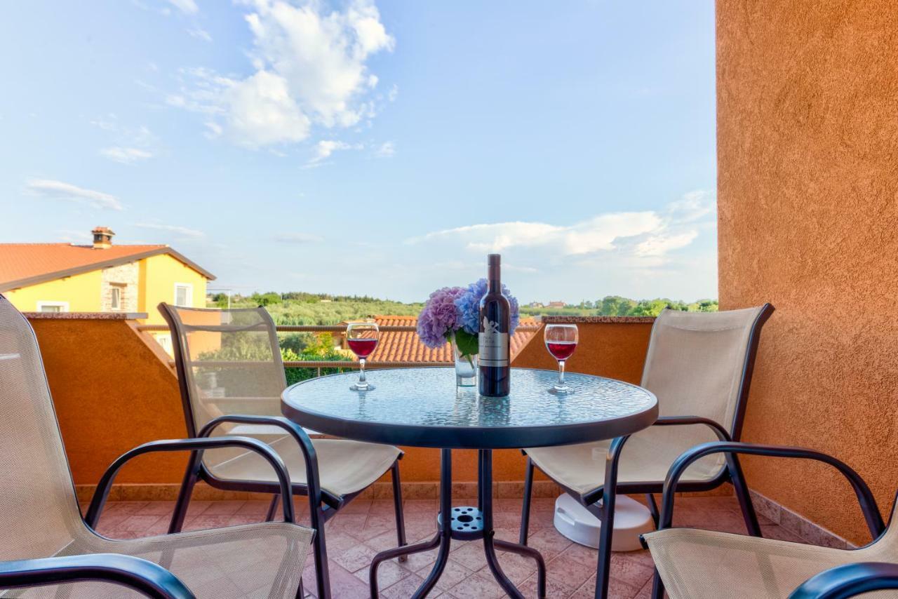 Apartments Contessa Novigrad Istria 外观 照片